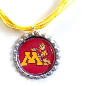 Univ Of Minnesota GOPHERS Handmade Necklace *NEW*